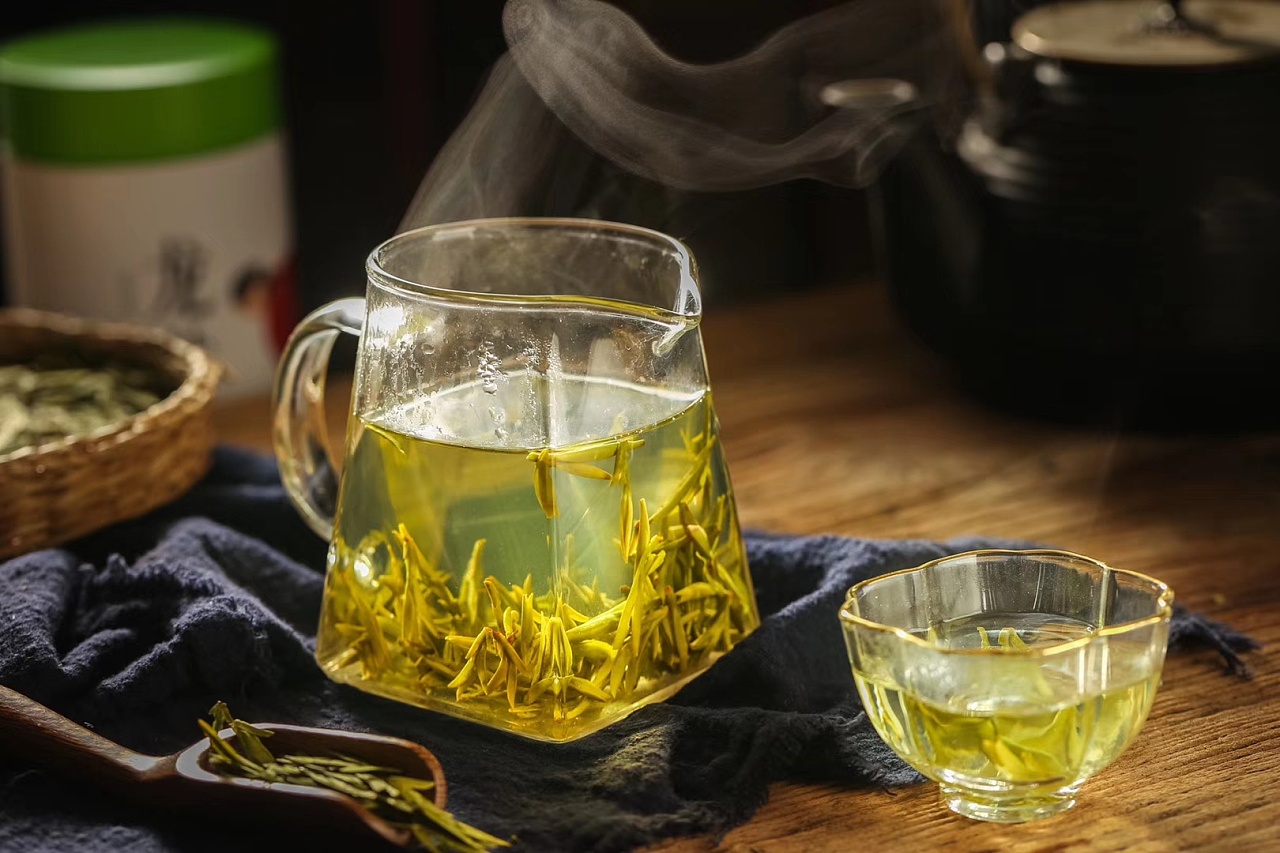 红茶放置时间几年最好喝 (红茶放置10年还能喝吗 红茶和绿茶的区别)