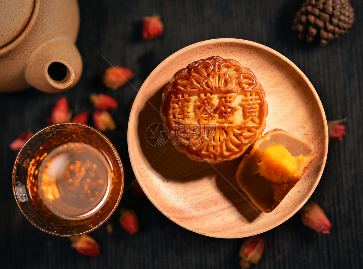 中秋节吃月饼的寓意是什么 全国各地中秋节习俗